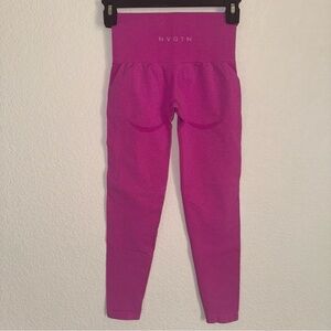 NVGTN Pink Contour seamless leggings size XS